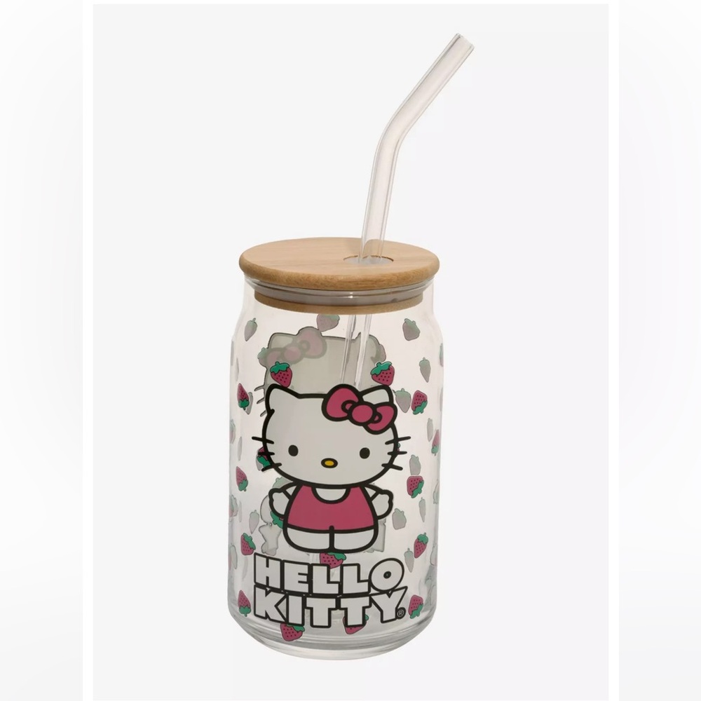 NWT Hello Kitty glass tumbler